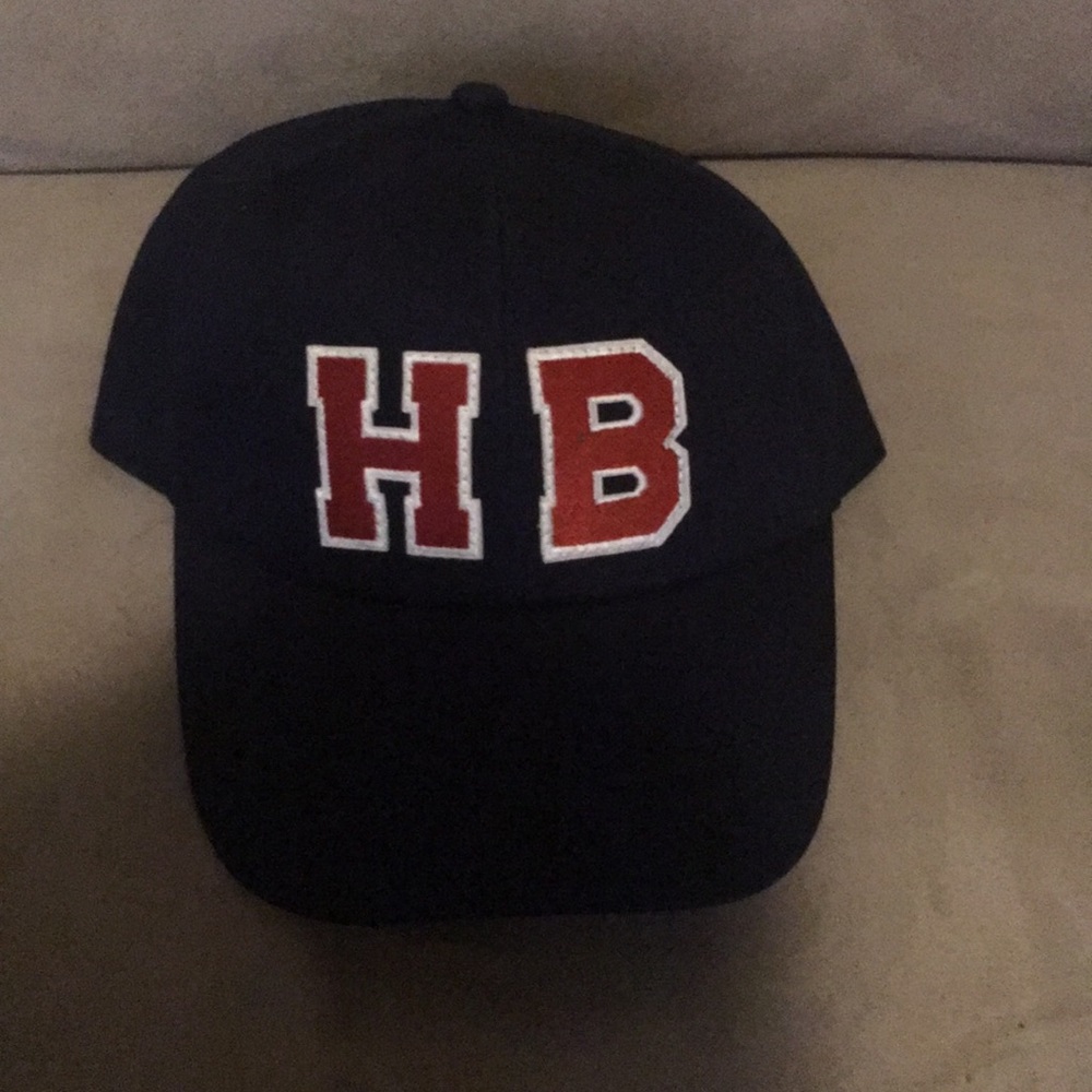 Henri Bendel baseball cap